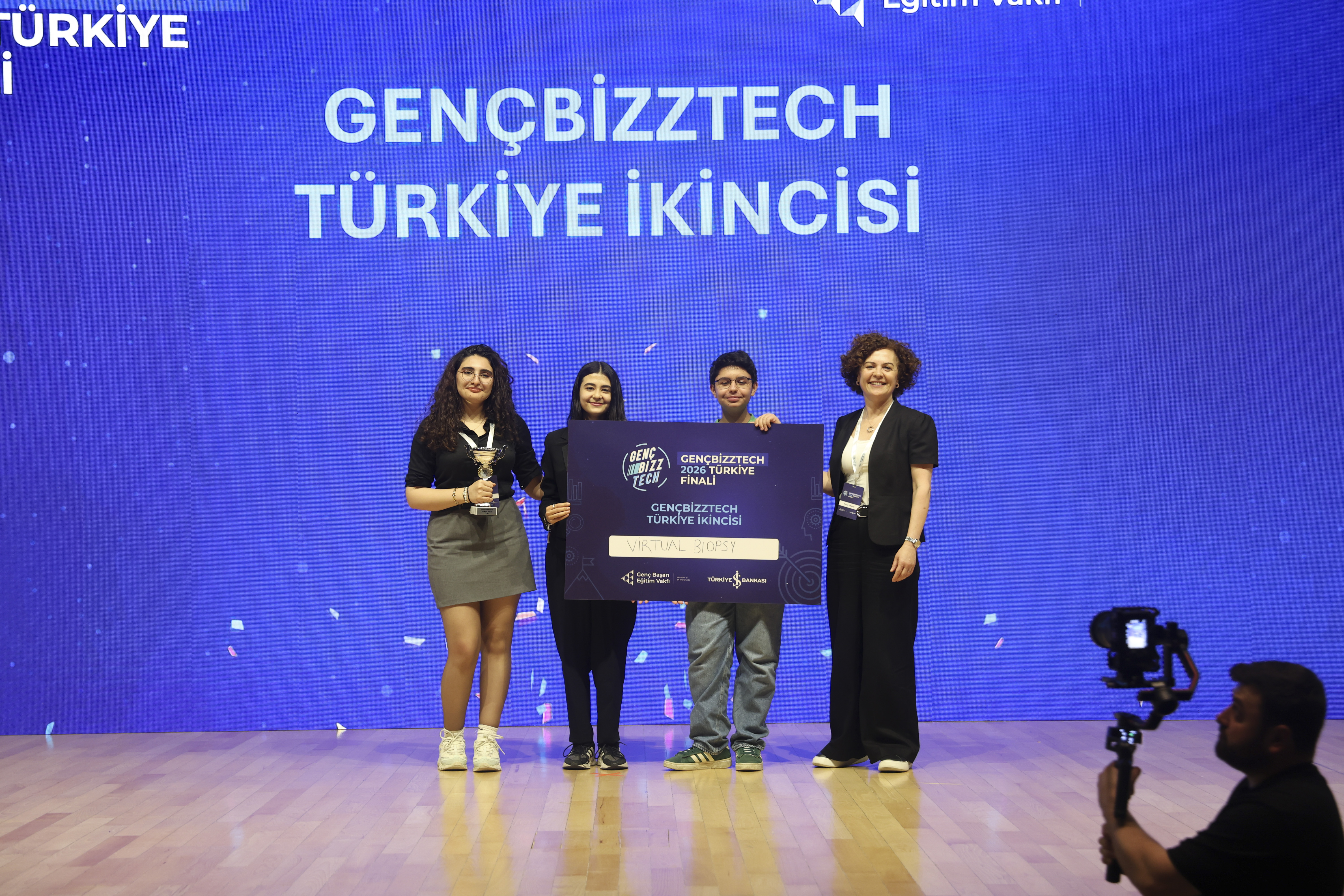 Liseli gençlerden cilt kanserinin erken teşhisine yapay zeka desteği